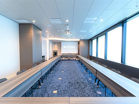 ロの字形式のイメージ