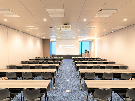 スクール形式のイメージ